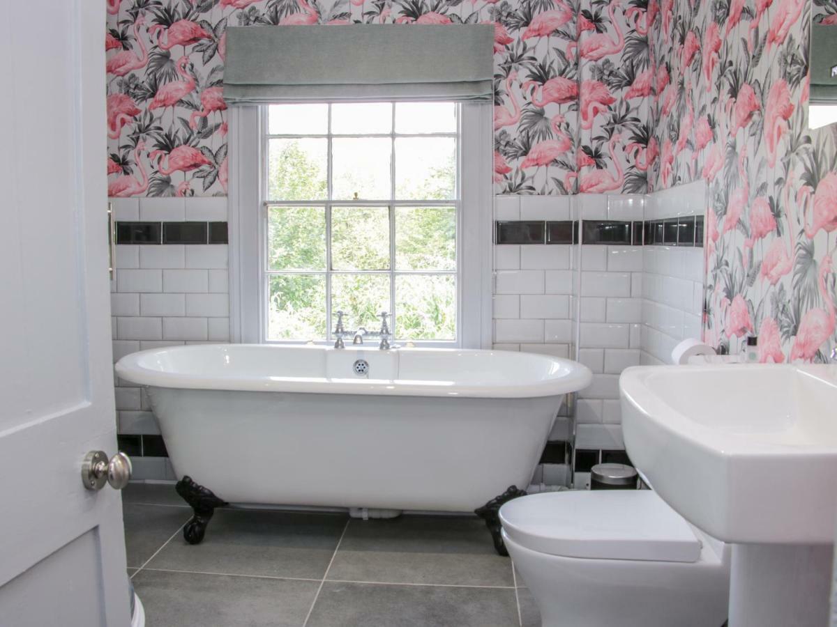 1 Reabrook Place Shrewsbury Esterno foto